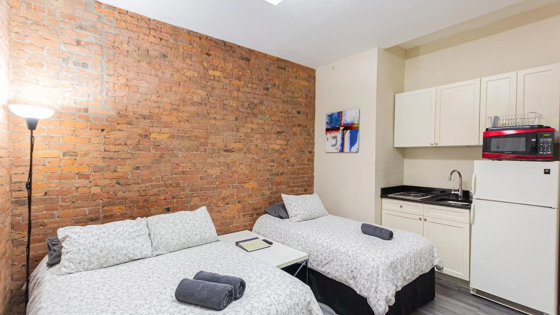 Studio Plus, Next To The Korea-Town New York