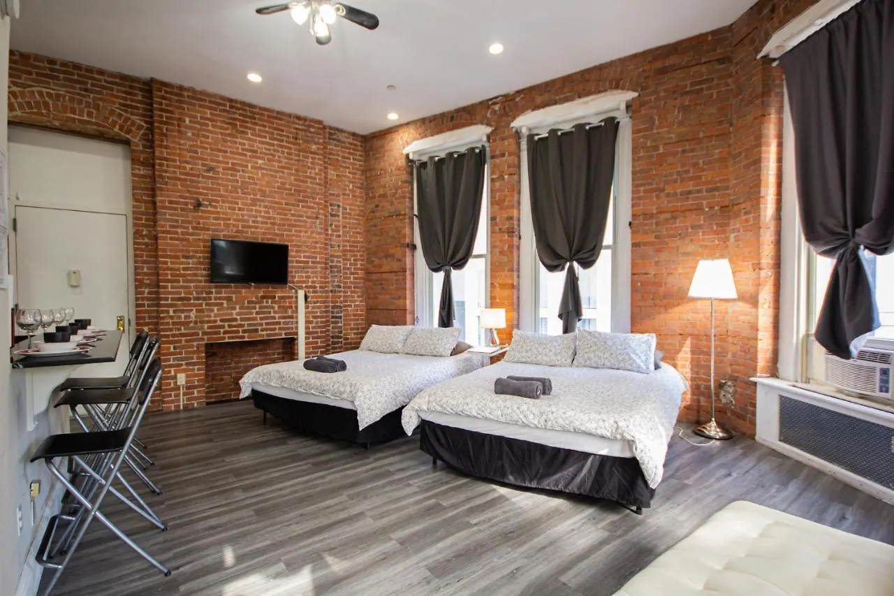 Studio Plus, Next To The Korea-Town Nueva York