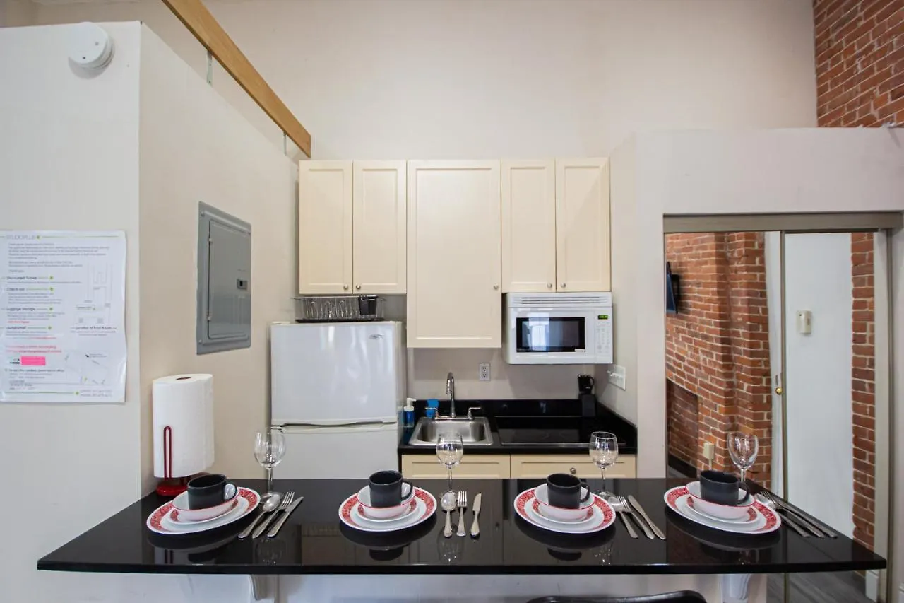 Studio Plus, Next To The Korea-Town Nueva York