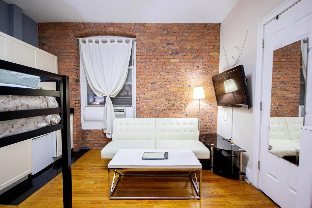Studio Plus, Next To The Korea-Town Nueva York